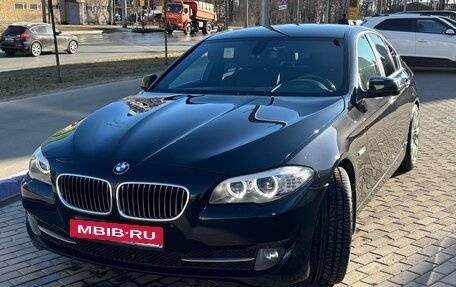 BMW 5 серия, 2011 год, 1 530 000 рублей, 5 фотография