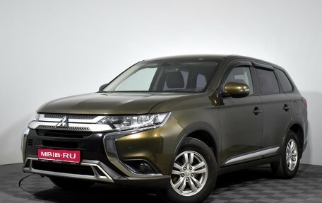 Mitsubishi Outlander III рестайлинг 3, 2020 год, 2 449 000 рублей, 1 фотография