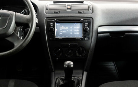 Skoda Octavia, 2011 год, 699 000 рублей, 11 фотография