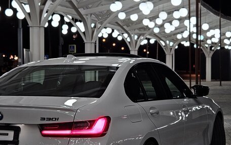 BMW 3 серия, 2020 год, 3 800 000 рублей, 6 фотография