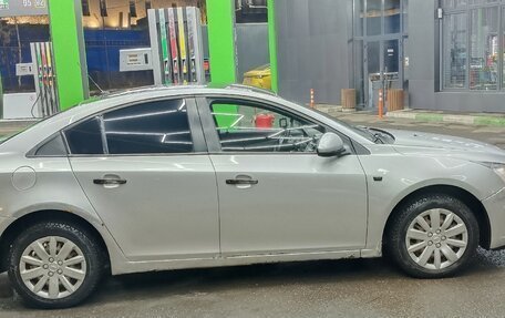 Chevrolet Cruze II, 2011 год, 345 000 рублей, 4 фотография