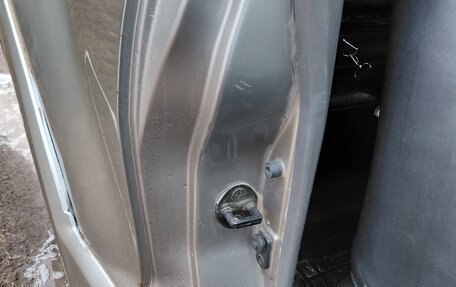 Mitsubishi Pajero III рестайлинг, 2003 год, 650 000 рублей, 15 фотография