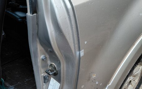 Mitsubishi Pajero III рестайлинг, 2003 год, 650 000 рублей, 18 фотография