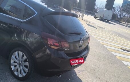 Opel Astra J, 2011 год, 770 000 рублей, 9 фотография