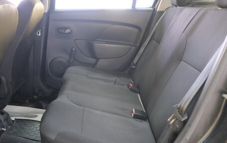 Renault Logan II, 2016 год, 689 000 рублей, 19 фотография