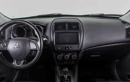 Mitsubishi ASX I рестайлинг, 2017 год, 1 799 000 рублей, 14 фотография