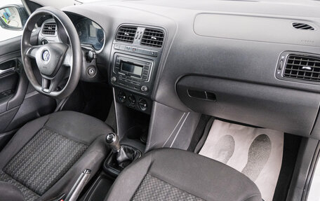 Volkswagen Polo VI (EU Market), 2018 год, 869 000 рублей, 13 фотография