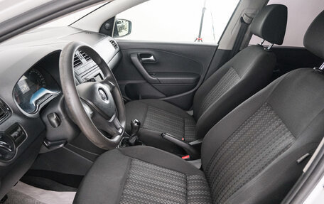 Volkswagen Polo VI (EU Market), 2018 год, 869 000 рублей, 8 фотография