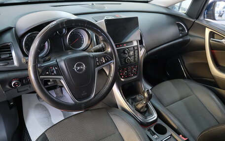 Opel Astra J, 2011 год, 779 000 рублей, 12 фотография