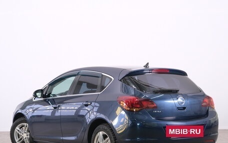 Opel Astra J, 2011 год, 779 000 рублей, 5 фотография