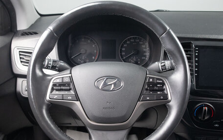 Hyundai Solaris II рестайлинг, 2019 год, 1 619 000 рублей, 10 фотография