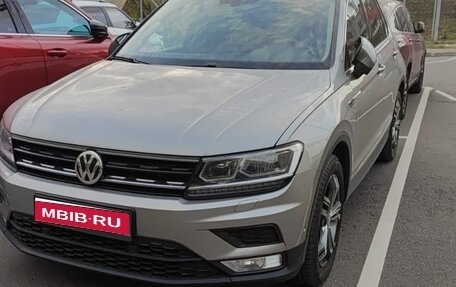 Volkswagen Tiguan II, 2017 год, 2 750 000 рублей, 1 фотография