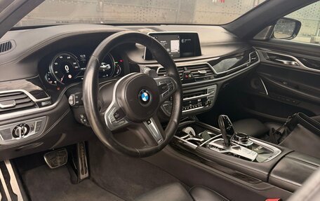 BMW 7 серия, 2018 год, 5 100 000 рублей, 4 фотография