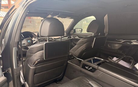 BMW 7 серия, 2018 год, 5 100 000 рублей, 7 фотография