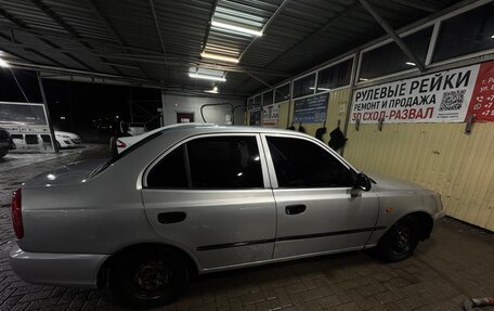 Hyundai Accent II, 2005 год, 330 000 рублей, 2 фотография