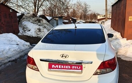 Hyundai Solaris II рестайлинг, 2012 год, 610 000 рублей, 4 фотография