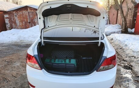 Hyundai Solaris II рестайлинг, 2012 год, 610 000 рублей, 14 фотография