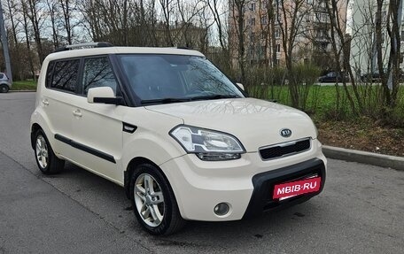 KIA Soul I рестайлинг, 2011 год, 700 000 рублей, 3 фотография