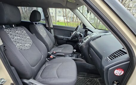 KIA Soul I рестайлинг, 2011 год, 700 000 рублей, 11 фотография