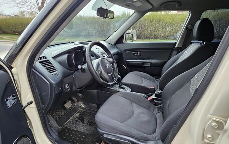 KIA Soul I рестайлинг, 2011 год, 700 000 рублей, 12 фотография