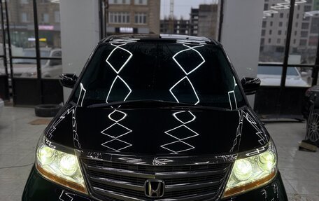 Honda Elysion I, 2007 год, 850 000 рублей, 2 фотография