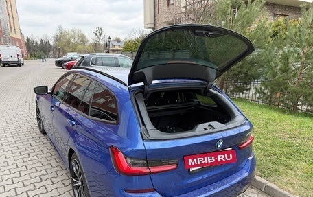 BMW 3 серия, 2020 год, 4 290 000 рублей, 27 фотография