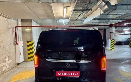 Mercedes-Benz V-Класс, 2018 год, 5 150 000 рублей, 23 фотография