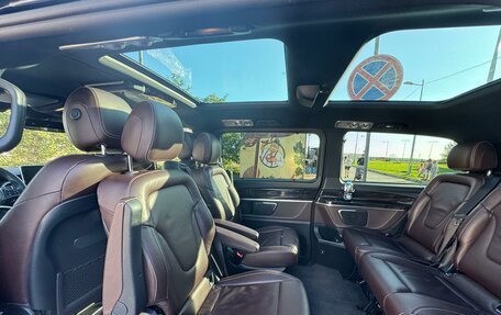 Mercedes-Benz V-Класс, 2018 год, 5 150 000 рублей, 30 фотография