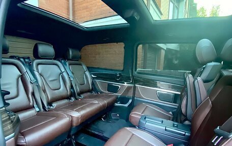 Mercedes-Benz V-Класс, 2018 год, 5 150 000 рублей, 31 фотография