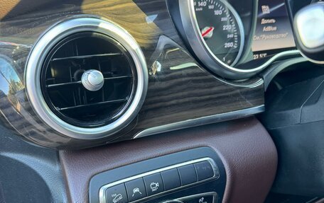 Mercedes-Benz V-Класс, 2018 год, 5 150 000 рублей, 28 фотография