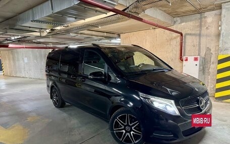 Mercedes-Benz V-Класс, 2018 год, 5 150 000 рублей, 22 фотография