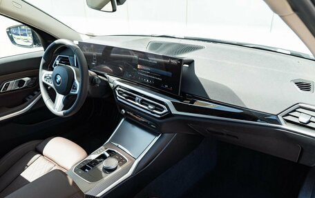 BMW 3 серия, 2024 год, 6 490 000 рублей, 13 фотография