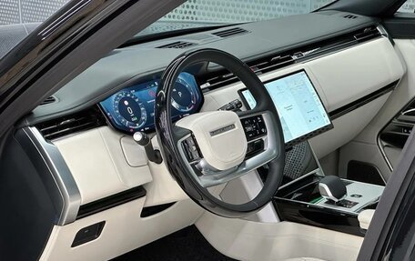 Land Rover Range Rover IV рестайлинг, 2025 год, 25 990 000 рублей, 9 фотография