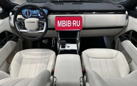 Land Rover Range Rover IV рестайлинг, 2025 год, 25 990 000 рублей, 12 фотография