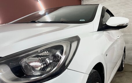 Hyundai Solaris II рестайлинг, 2011 год, 690 000 рублей, 19 фотография