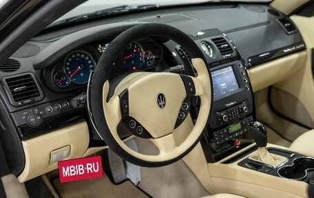 Maserati Quattroporte VI, 2011 год, 5 490 000 рублей, 9 фотография