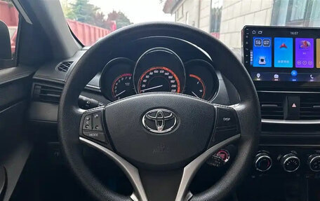 Toyota Yaris XP150 рестайлинг, 2022 год, 1 154 099 рублей, 8 фотография