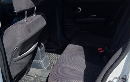 Nissan Tiida, 2011 год, 770 000 рублей, 11 фотография