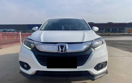 Honda Vezel, 2022 год, 1 265 000 рублей, 6 фотография