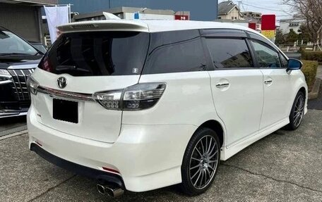 Toyota Wish II, 2017 год, 1 315 000 рублей, 4 фотография