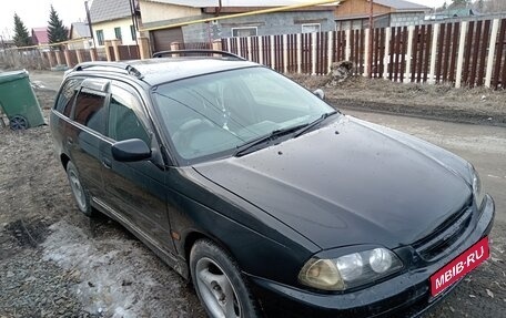 Toyota Caldina, 2001 год, 445 000 рублей, 1 фотография