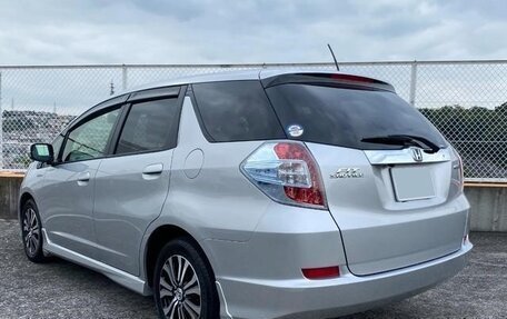 Honda Fit Shuttle I рестайлинг, 2014 год, 810 000 рублей, 7 фотография