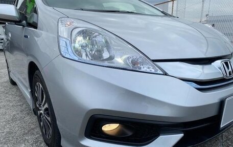 Honda Fit Shuttle I рестайлинг, 2014 год, 810 000 рублей, 3 фотография