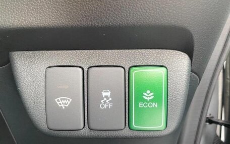 Honda Fit Shuttle I рестайлинг, 2014 год, 810 000 рублей, 17 фотография