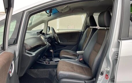 Honda Fit Shuttle I рестайлинг, 2014 год, 810 000 рублей, 29 фотография
