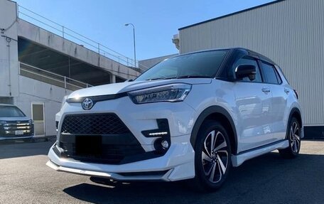 Toyota Raize I, 2023 год, 1 339 000 рублей, 2 фотография