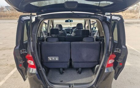 Honda Freed I, 2010 год, 899 000 рублей, 10 фотография