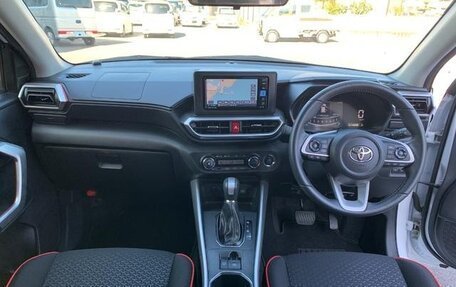 Toyota Raize I, 2023 год, 1 339 000 рублей, 14 фотография