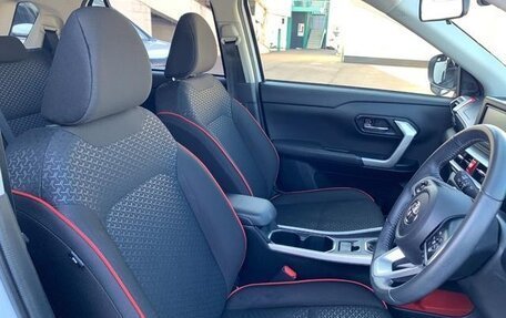 Toyota Raize I, 2023 год, 1 339 000 рублей, 12 фотография