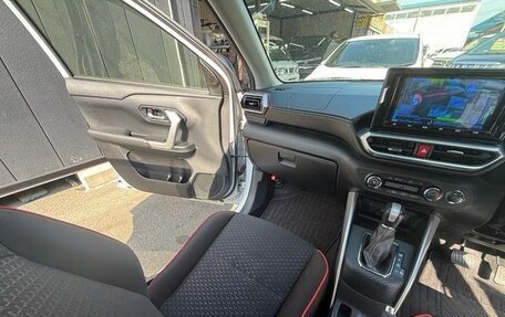 Toyota Raize I, 2023 год, 1 230 000 рублей, 10 фотография